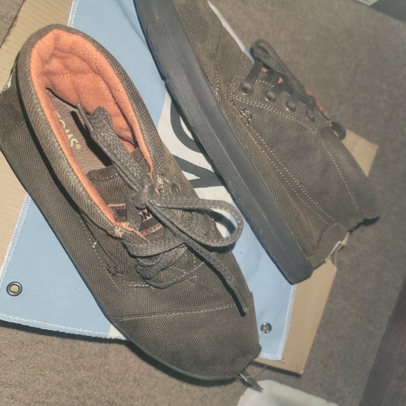 Toms boots - Picture 3 of 4